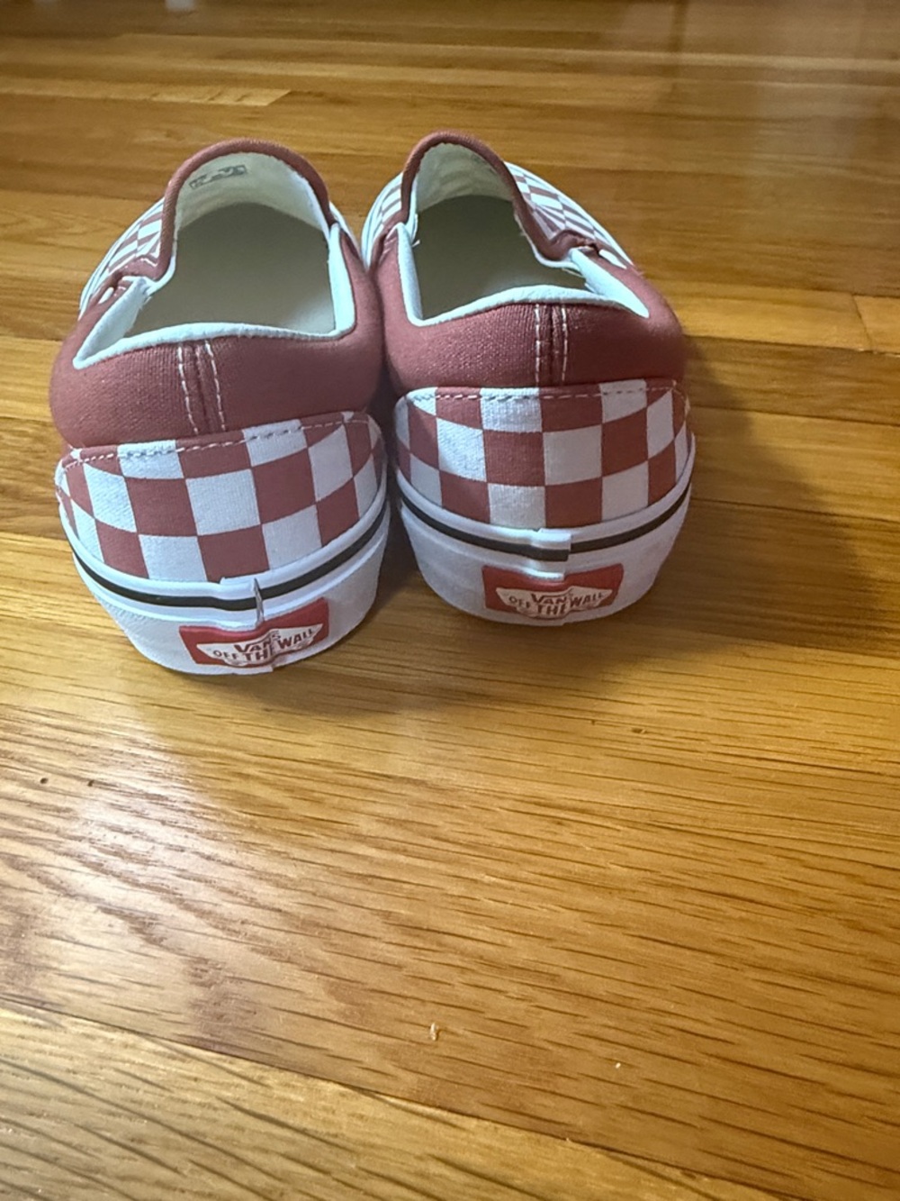 Vans Checkerboard Slip-On Sneakers in Brick/White - Picture 3 of 4